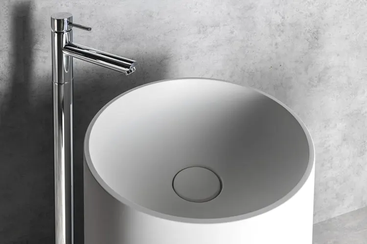 Altona szabadon álló mosdó