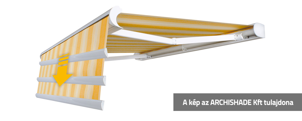 Tokozott napellenző szerkezet motoros &aacute;rny&eacute;ktoldattal