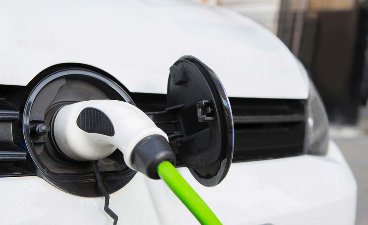 Hogyan töltsük otthonról az elektromos autónkat? Otthoni töltő elektromos autóhoz