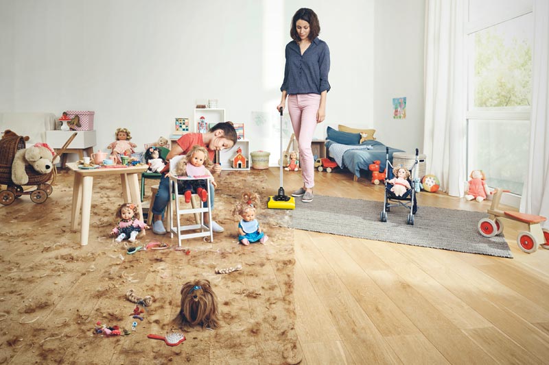 K&auml;rcher KB 5 t&iacute;pus&uacute; vezet&eacute;k n&eacute;lk&uuml;li elektromos seprű