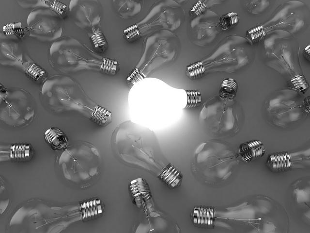 Takar&eacute;koss&aacute;g a vil&aacute;g&iacute;t&aacute;ssal, Elko EP