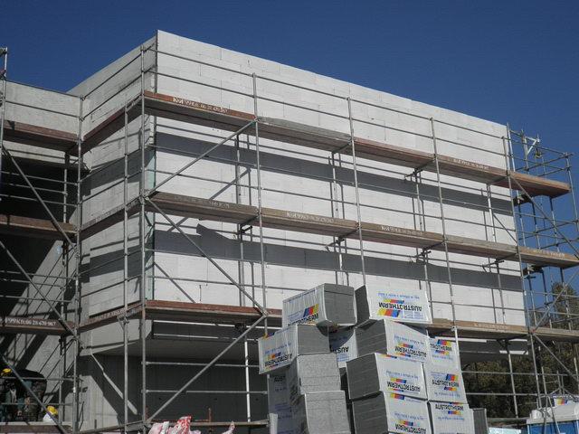 Austrotherm Grafit Reflex homlokzati hőszigetel&eacute;s