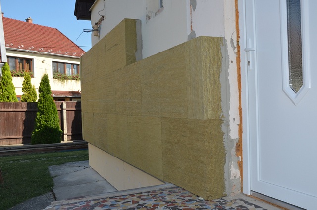 K&eacute;sz&uuml;l a szigetel&eacute;s