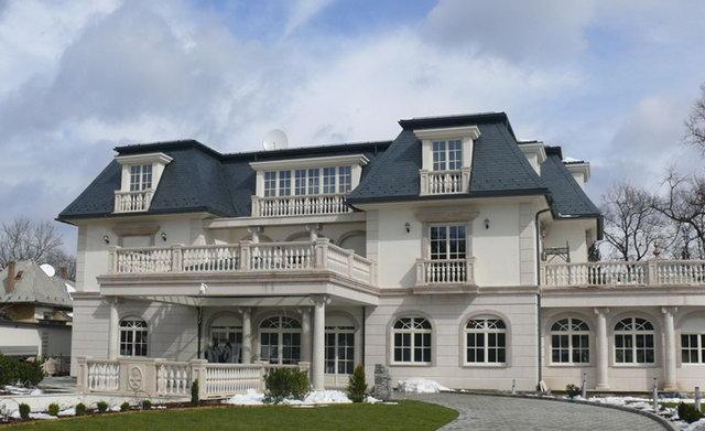 Az Év Tetője – Fémlemez Szekció