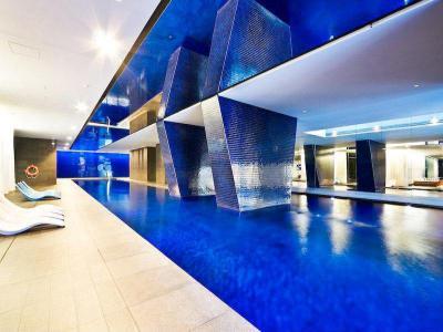 medence26 - medence / jakuzzi ötlet, modern stílusban