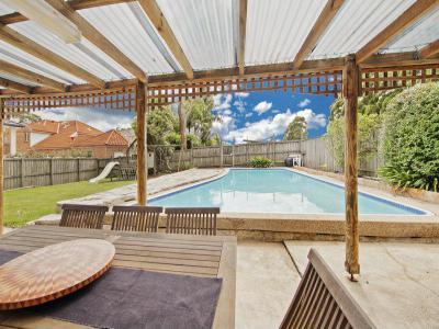 medence32 - medence / jakuzzi ötlet, rusztikus stílusban