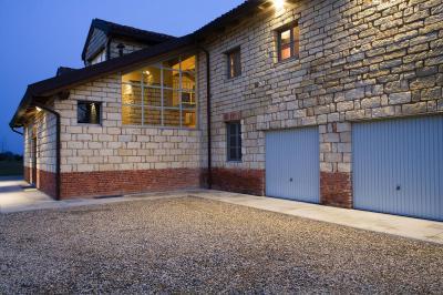 Farmház homlokzata - homlokzat ötlet