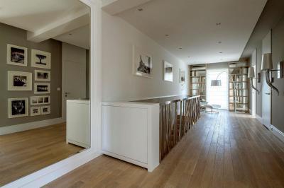 Belső folyosó  - belső továbbiak ötlet, modern stílusban