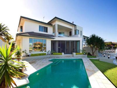 medence81 - medence / jakuzzi ötlet, modern stílusban