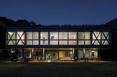 Esti fények - homlokzat ötlet, modern stílusban