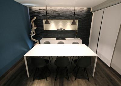 Látványos konyha - konyha / étkező ötlet, modern stílusban