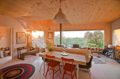 Nappali nagy ablakkal - nappali ötlet