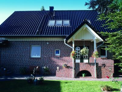 CREATON SINFONIE kerámia tetőcserép NOBLESSE fekete üvegmázas - tető ötlet