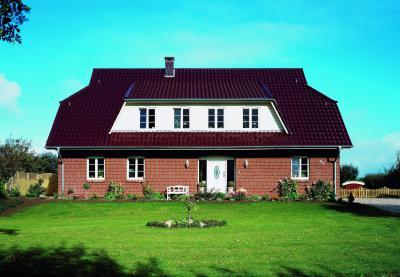 CREATON FUTURA kerámia tetőcserép FINESSE borvörös üvegmázas - tető ötlet