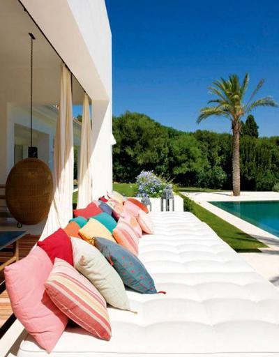 Medence - medence / jakuzzi ötlet, modern stílusban