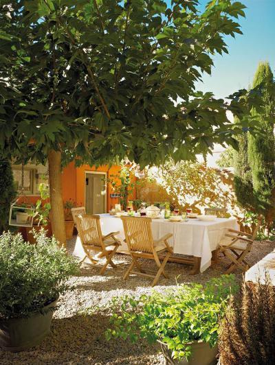 Kerti bútorok - kert / udvar ötlet, modern stílusban