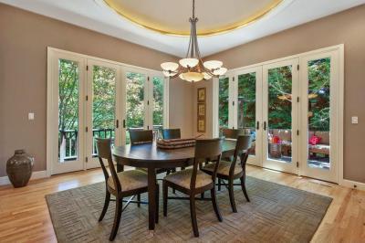 Gyönyörű étkező - konyha / étkező ötlet, klasszikus stílusban