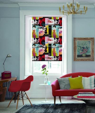 Római függöny pop art stílusban - nappali ötlet, modern stílusban