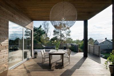 Skandináv ház - erkély / terasz ötlet
