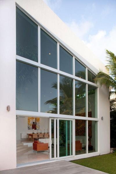 Bejárat a teraszról - bejárat ötlet, modern stílusban