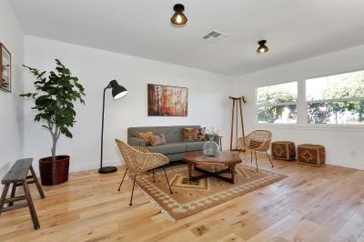 nappali egzotikus kiegészítőkkel - nappali ötlet, modern stílusban