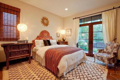 Mediterrán és marokkói stílus keveredése a hálóban - háló ötlet, klasszikus stílusban