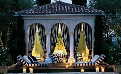 Kerti pihenés - kert / udvar ötlet, modern stílusban