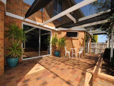 pergola55 - kert / udvar ötlet, modern stílusban