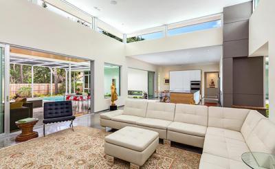 Tengerparti nappali - nappali ötlet, modern stílusban