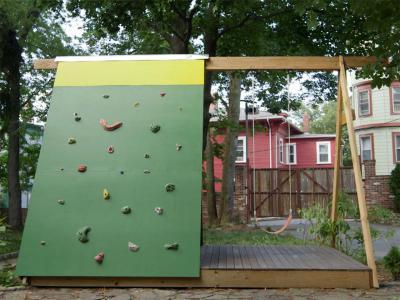 Mászófal és hinta - kert / udvar ötlet, modern stílusban