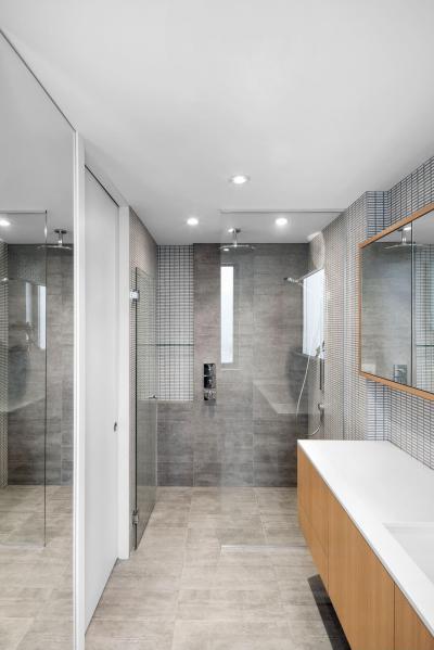 praktikus fürdőszoba - fürdő / WC ötlet, modern stílusban