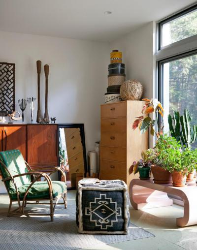Retro és etno - nappali ötlet, modern stílusban