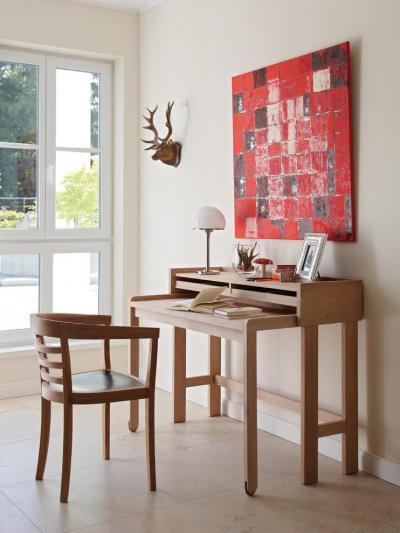 dolgozósarok fali festménnyel - dolgozószoba ötlet