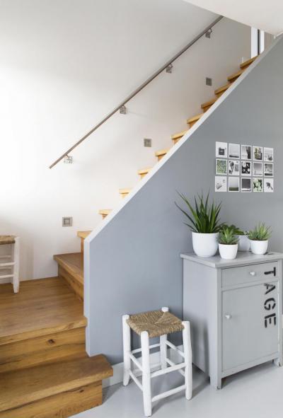 Eklektikus lépcsőfeljáró - belső továbbiak ötlet, modern stílusban