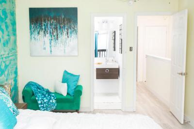 Zöld bársony ülőkés háló - háló ötlet, modern stílusban