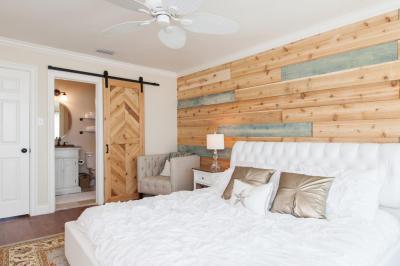 Padlóburkolat a falon V. - háló ötlet, modern stílusban