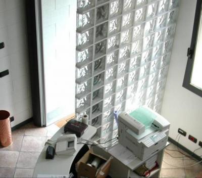 Leválasztott munkahely - előszoba ötlet, modern stílusban