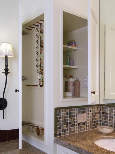 Okos ékszertartó a fürdőben - fürdő / WC ötlet, modern stílusban