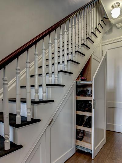 Lépcső alatti tárolás - belső továbbiak ötlet, modern stílusban