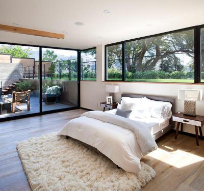 Nagyon világos hálószoba  - háló ötlet, modern stílusban