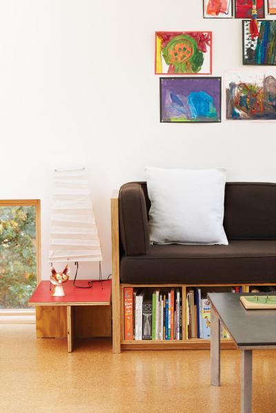 Maximális helykihasználás - nappali ötlet, modern stílusban