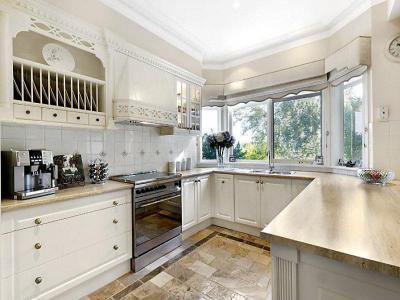 Óriási ablakok28 - konyha / étkező ötlet, klasszikus stílusban