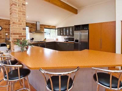 Gerendák a lakásban35 - konyha / étkező ötlet