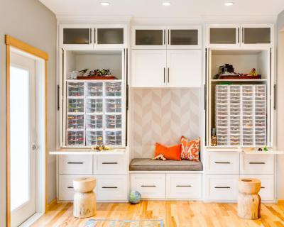 Modern előtér tárolókkal - belső továbbiak ötlet, modern stílusban