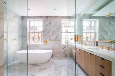 Elegáns fürdőszoba - fürdő / WC ötlet, modern stílusban