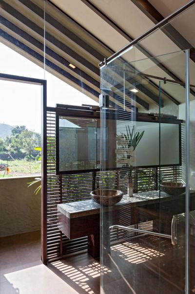 Modern fürdőszoba - fürdő / WC ötlet, modern stílusban