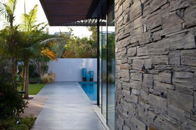 Terasz medencével - erkély / terasz ötlet