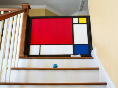 Lépcsőzáró kapu Mondrian stílusában - belső továbbiak ötlet, modern stílusban