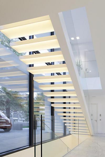 Világítás a házban5 - előszoba ötlet, modern stílusban