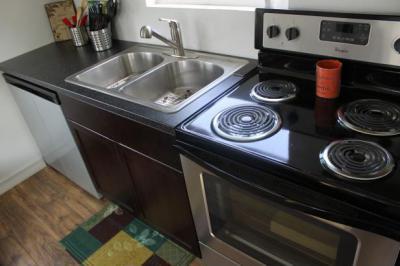 Miniház konyhája - konyha / étkező ötlet, modern stílusban